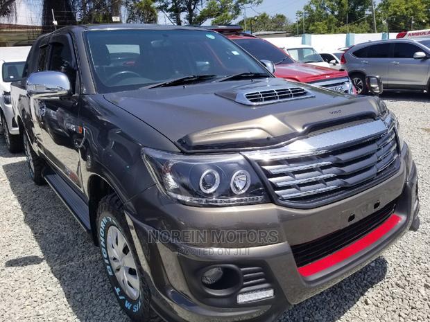Toyota Hilux SR 4x4 2015 Gray - thumbnail 6