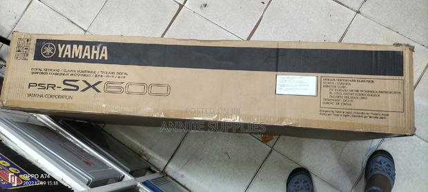 Psr 600 Yamaha - thumbnail 2