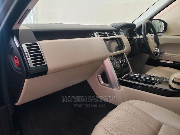 Land Rover Range Rover Vogue 2016 Gold - thumbnail 5