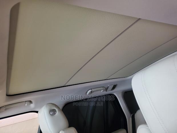 Land Rover Range Rover Vogue 2016 Gold - thumbnail 8