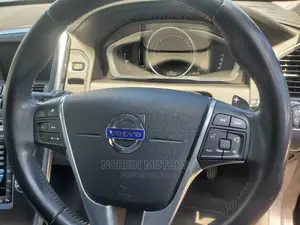 Volvo XC60 2015 Matt Black