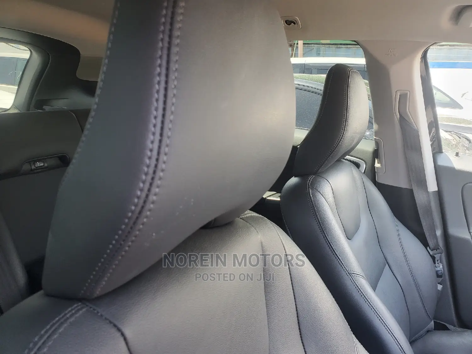 Volvo XC60 2015 Matt Black