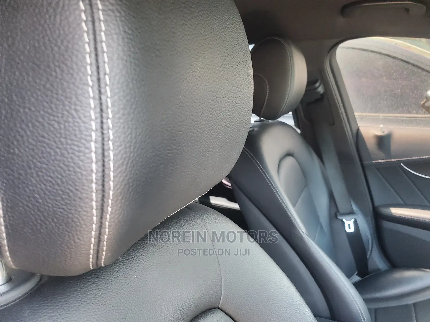 Mercedes-Benz C250 2015 Matt Black