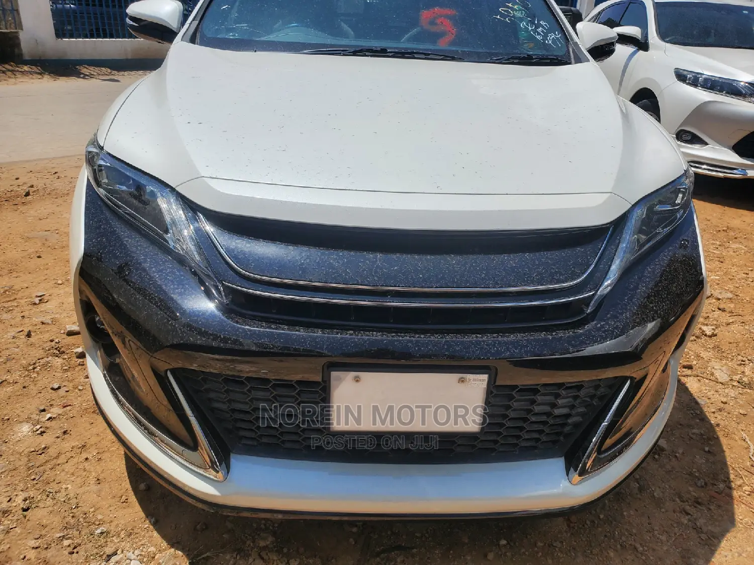 Toyota Harrier 2016 Off White