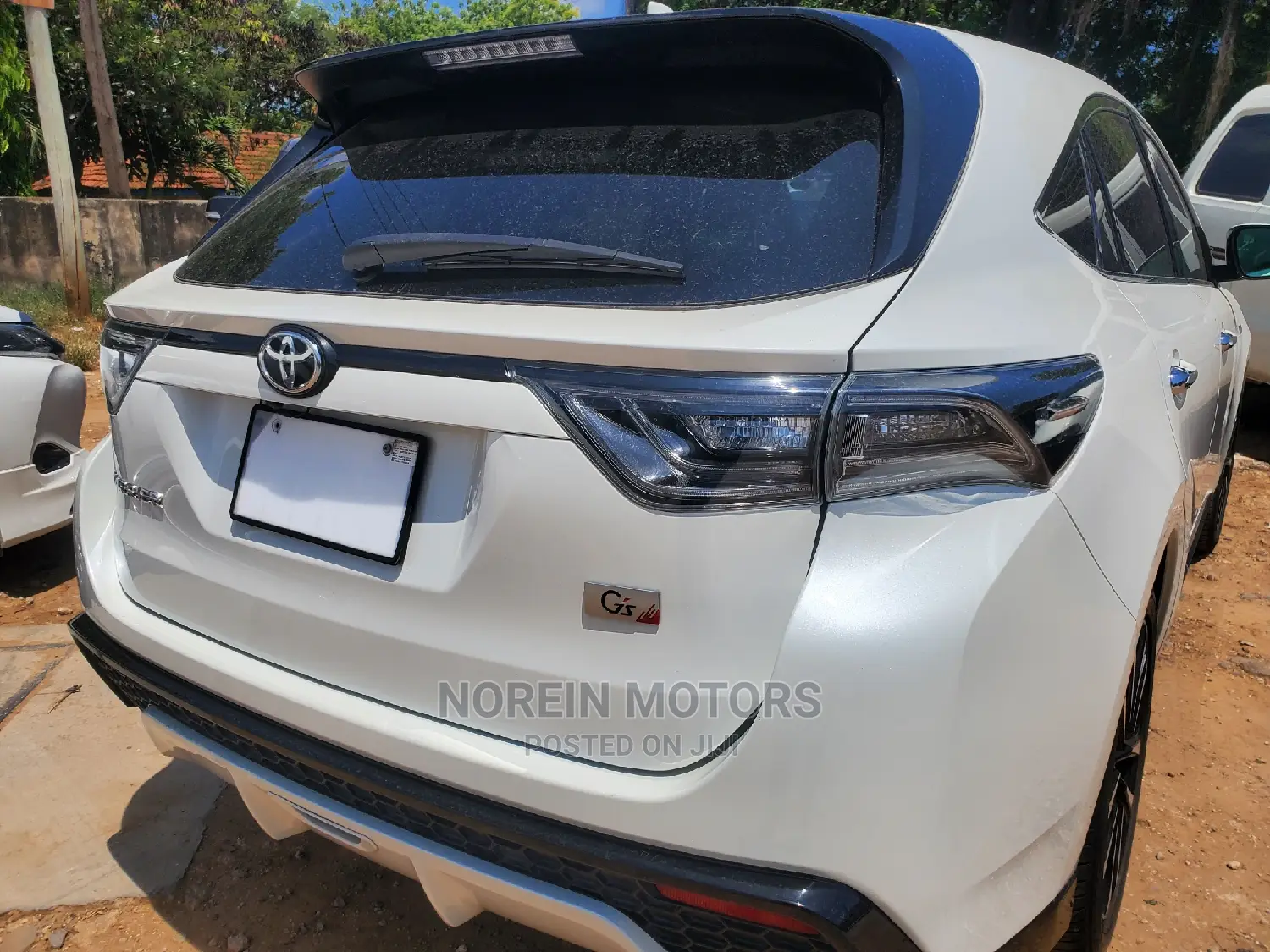 Toyota Harrier 2016 Off White