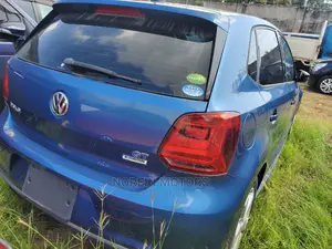 Volkswagen Polo 2016 Blue