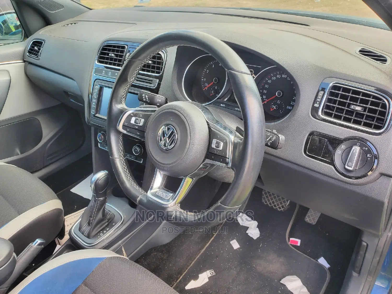 Volkswagen Polo 2016 Blue