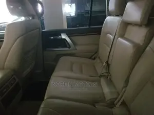 Toyota Land Cruiser Prado 3.0 D-4d (190 Hp) 2016 Green