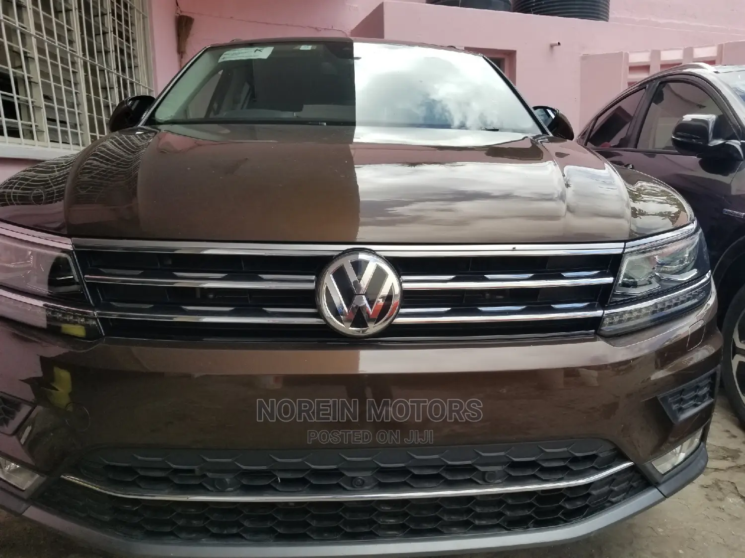 Volkswagen Touareg 2017 Brown