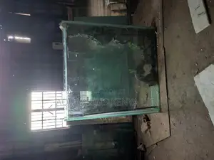 Wall to Wall Massive Aquariums
