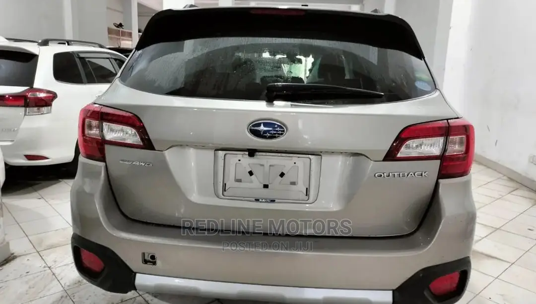 Subaru Outback 2.5i Premium AWD 2016 Silver