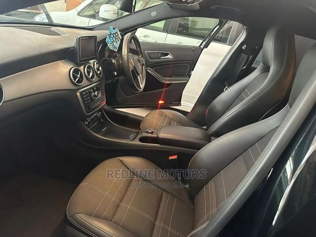 Mercedes-Benz GLA-Class 2016 Black - thumbnail 4