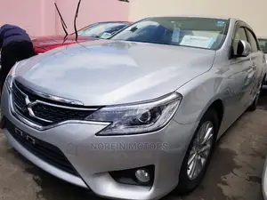 Toyota Mark X 2.5 AWD 2016 Silver