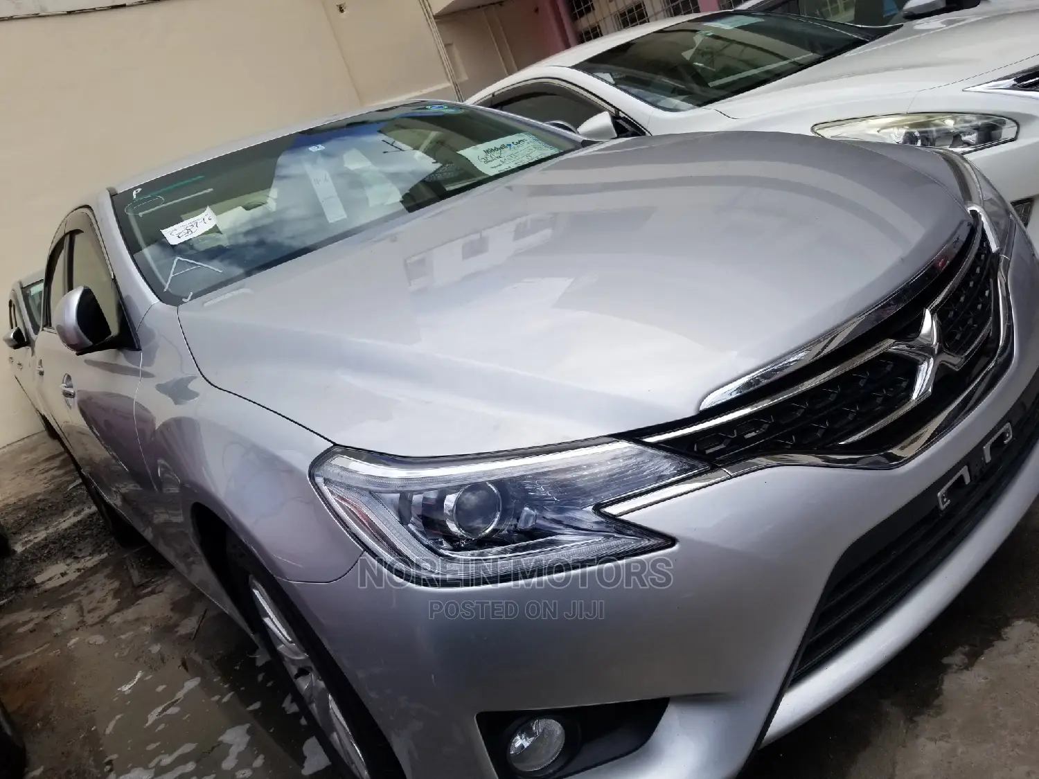 Toyota Mark X 2.5 AWD 2016 Silver