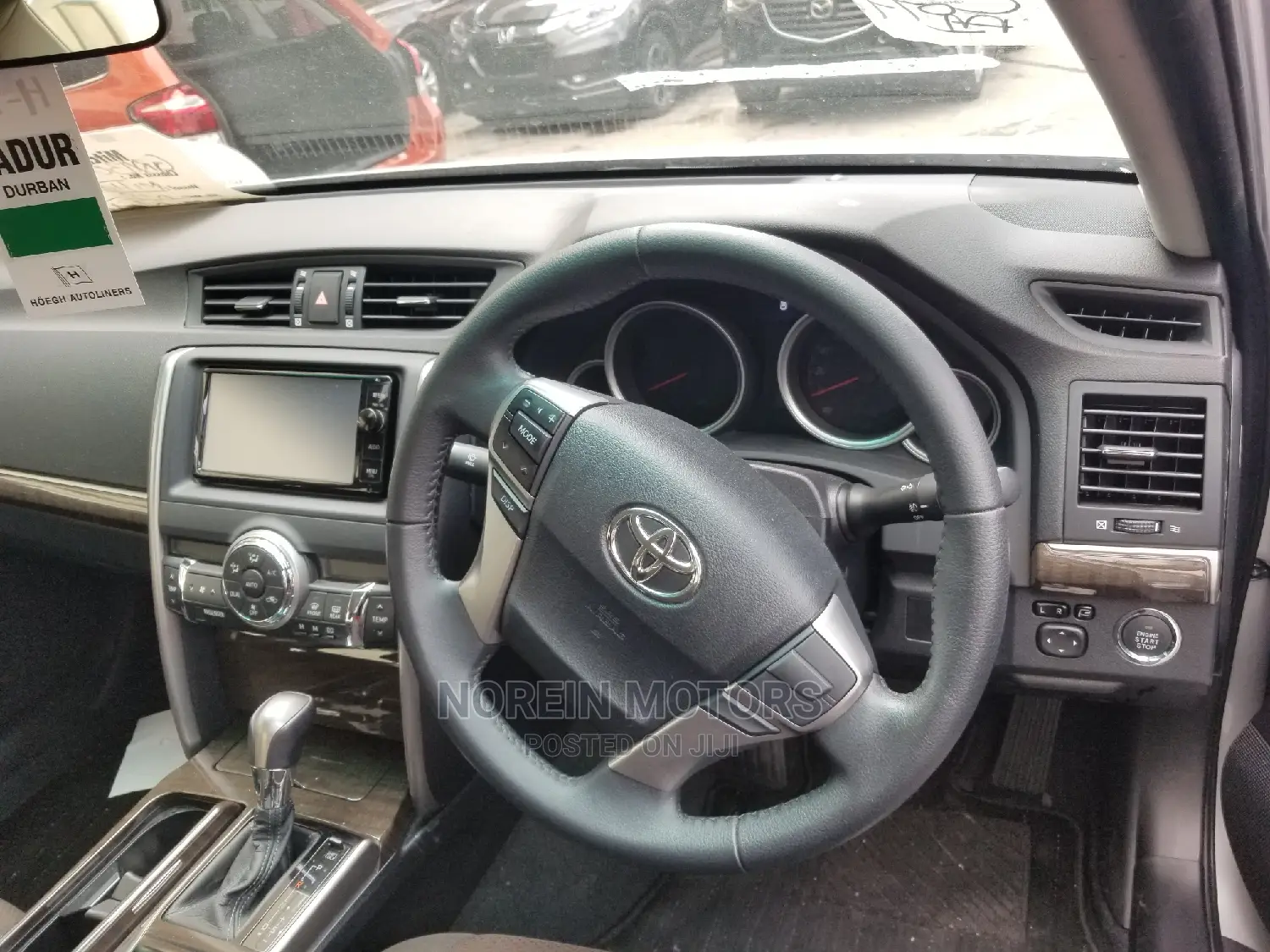 Toyota Mark X 2.5 AWD 2016 Silver