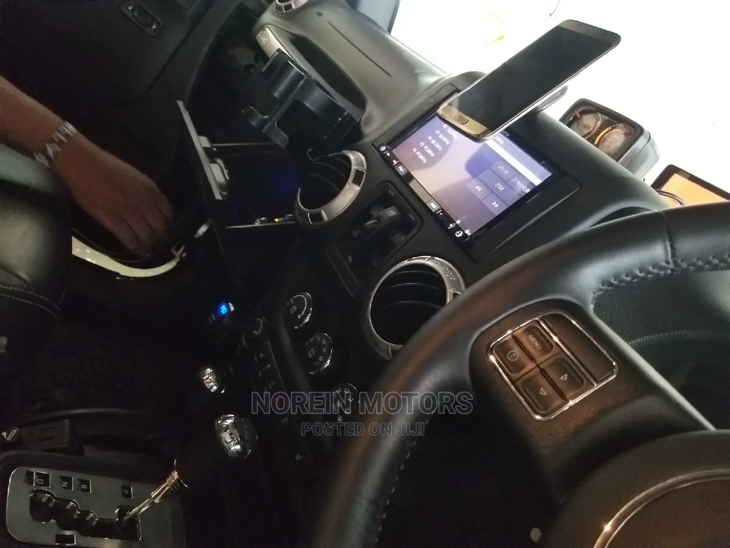 Jeep Wrangler Sahara 4x4 2017 Black