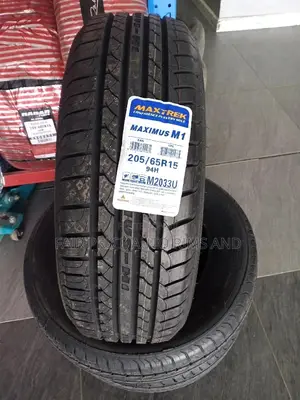 205/65/15 Maxtreck Tites