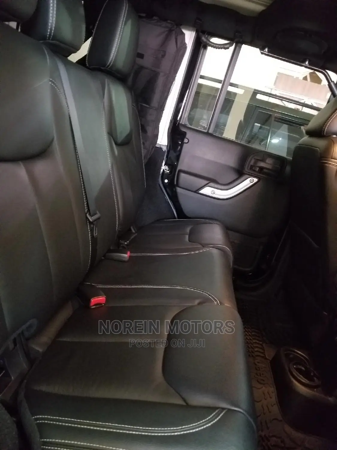 Jeep Wrangler Sahara 4x4 2017 Black