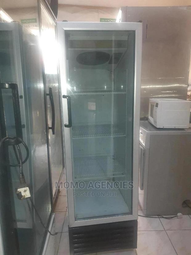 Clean Display Fridge - thumbnail 2