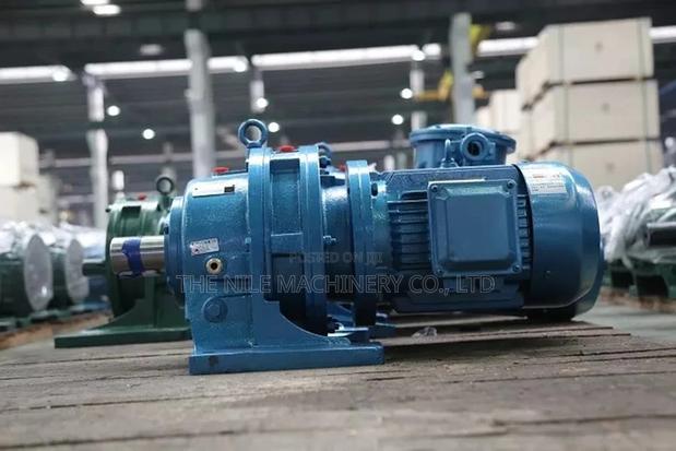 Gear Reducer Equivalent Motoriduttore Motor Reductor - main view