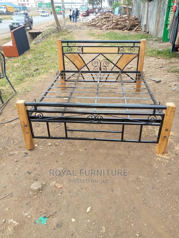 Mahogany Beds - thumbnail 2