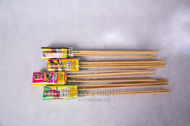 Glitterous Rocket Fireworks 6 PCS