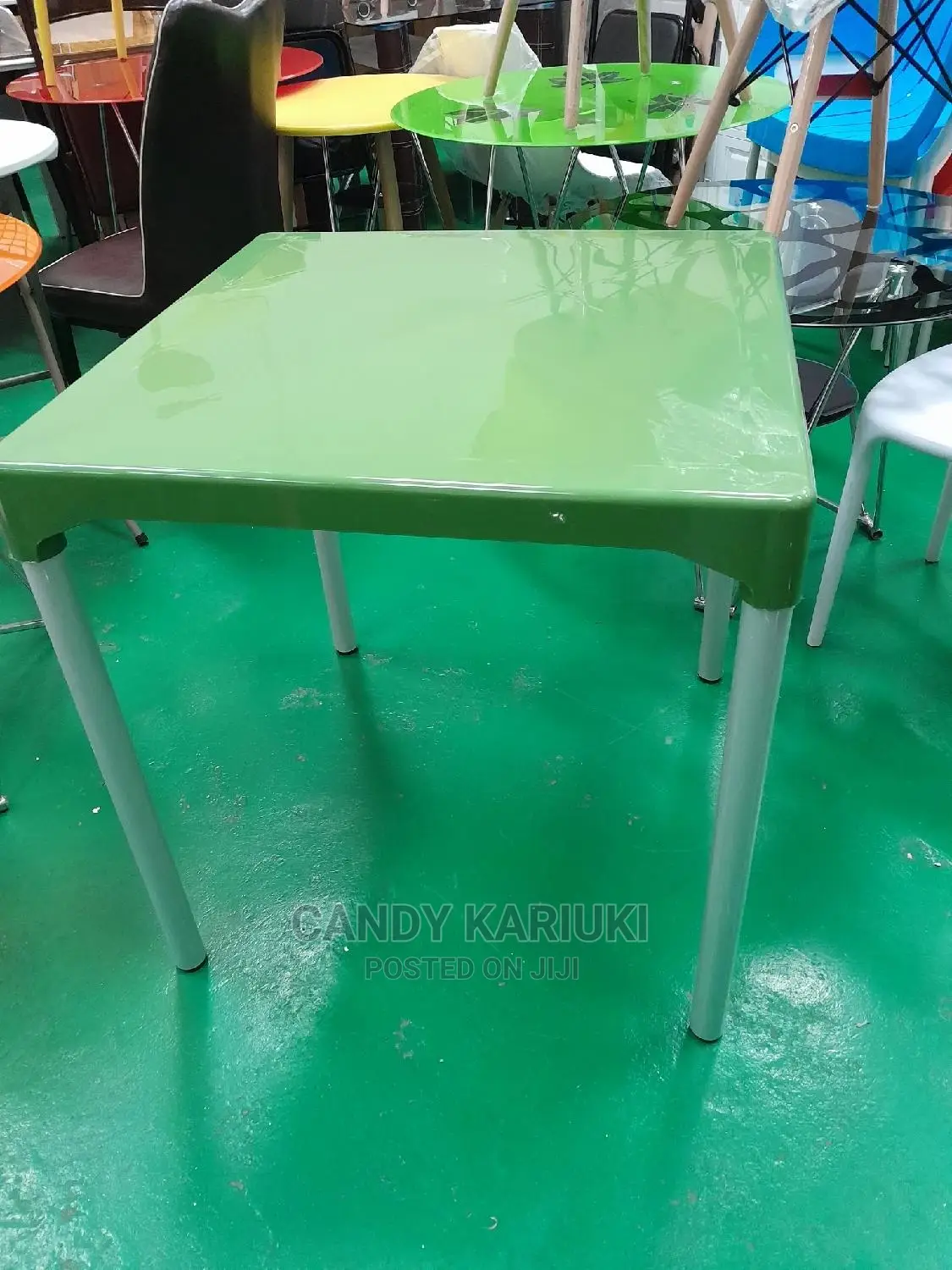 Hotel Plastic Table