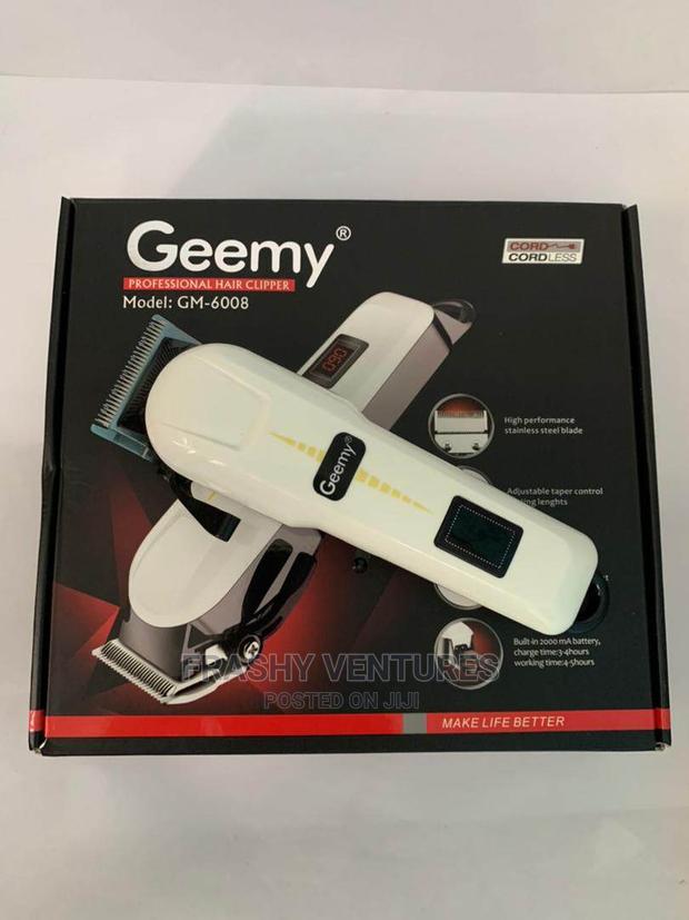 Rechargeable Geemy Shaving Machine - main view