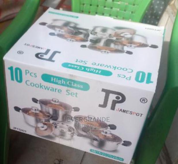 James Pot 10 Pieces Cookware - main view