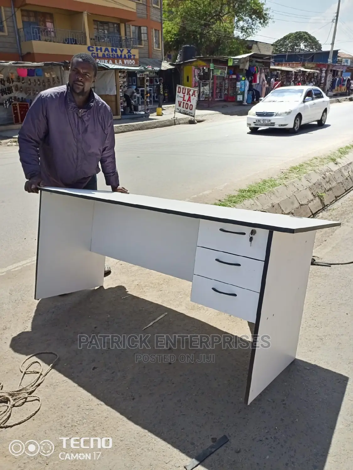 1.8 Mtrs White Office Desk