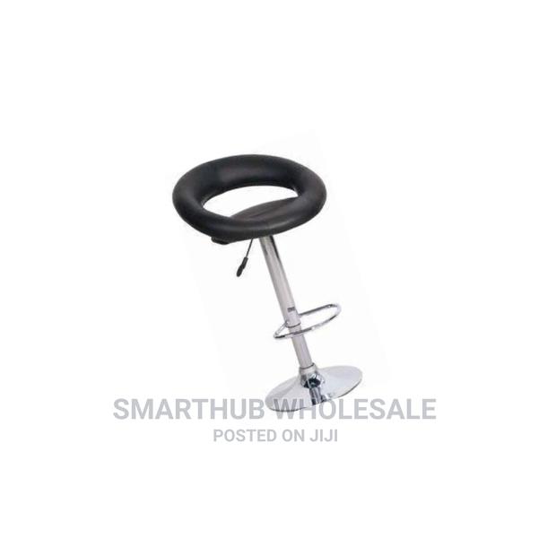 Bar Stool Model 910