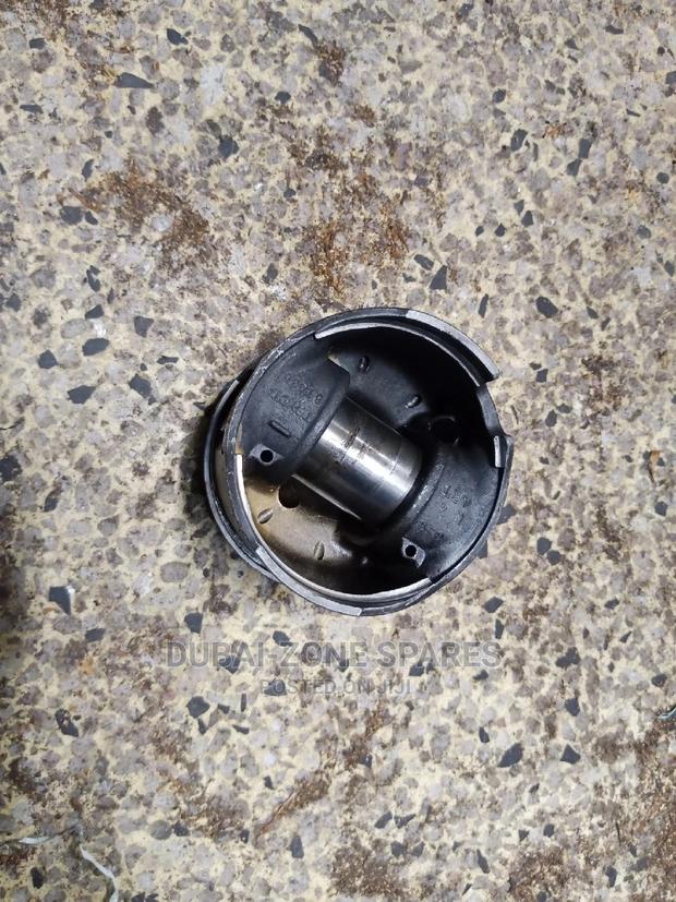 Pistons Hilux Prado J95,J120,J150 1kd,2kd,3rz,1kz Available