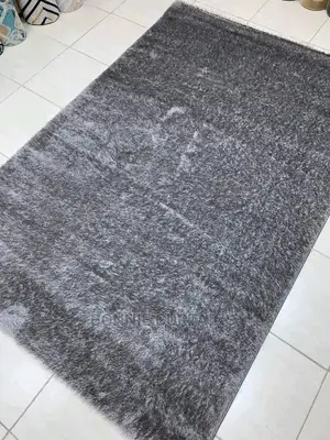 Carpets on Sell in Different Designs and Sizes