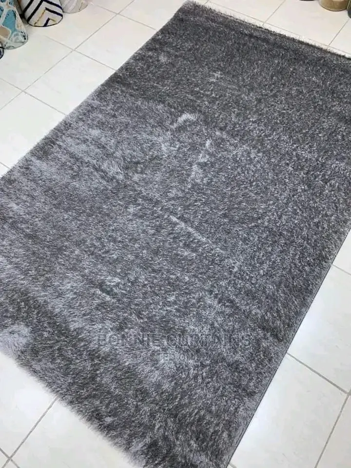 Carpets on Sell in Different Designs and Sizes