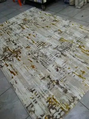 Carpets on Sell in Different Colours and Pieces