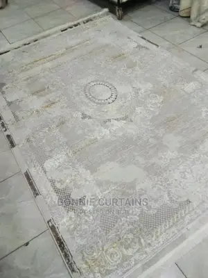 Carpets on Sell in Different Colours and Pieces