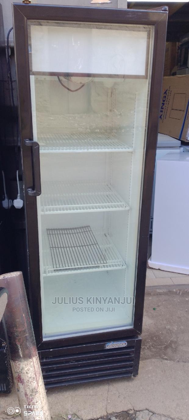 Display Fridge - main view