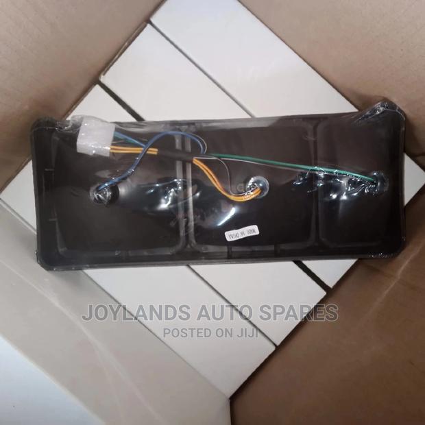 Tail Lamp Canter 4d31/32 - thumbnail 2