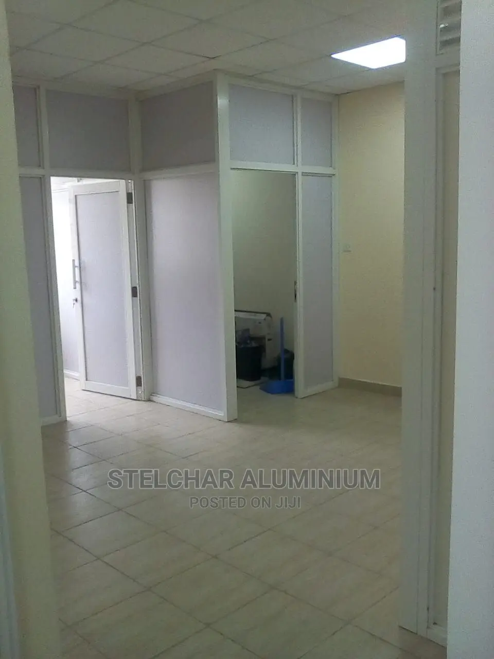 Aluminium and Mdf Board Office Partitioning