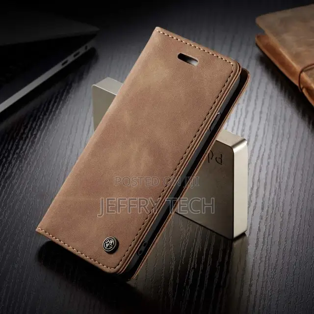 Brown iPhone 6 Plus / 7 Plus / 8 Plus Caseme Slim 2 Card Slo