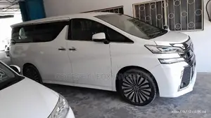 Toyota Vellfire 2016 White
