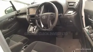 Toyota Vellfire 2016 White
