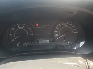 Toyota Hilux 2016 Silver
