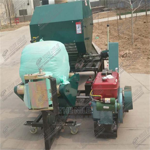 Silage Baling Envelop Machine - main view