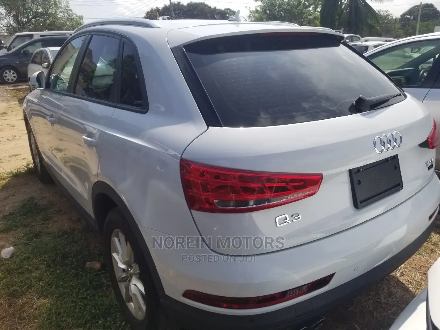 Audi Q3 2.0 TFSI 180hp 2015 White
