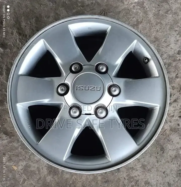 17 Dmax Original Rims (Japan)