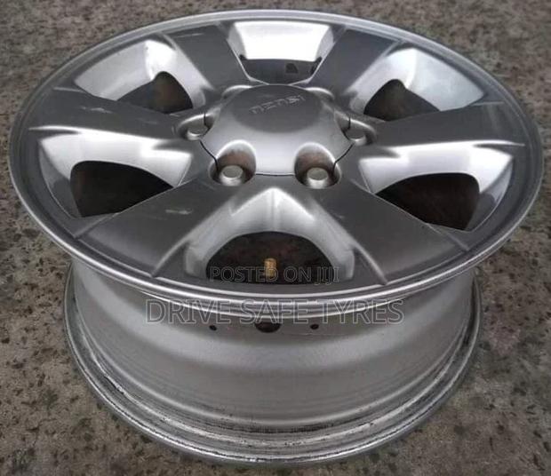 16 Inch Toyota Dmax Original Rims (Japan)