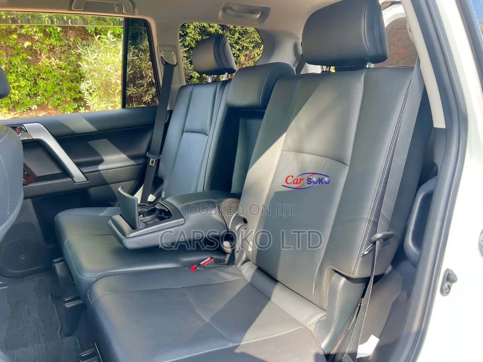 Toyota Land Cruiser Prado 2017 White