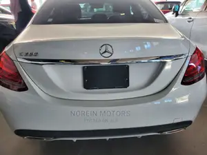 Mercedes-Benz C250 2015 White