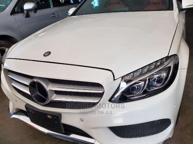 Mercedes-Benz C250 2015 White - thumbnail 10